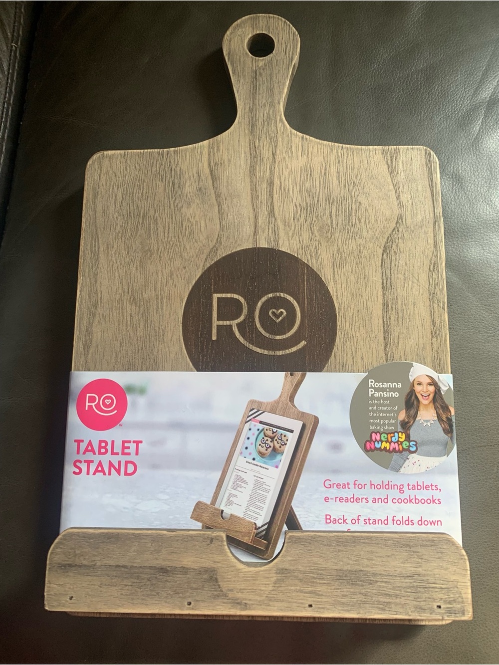 RO Wooden Tablet Stand
